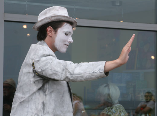 mime on boardwalk at Asbury Park