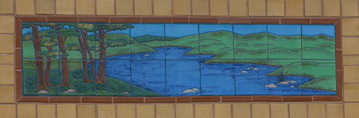 Edison Train Station mural